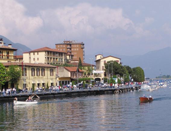 La Contrada Bed & Breakfast Sarnico Ngoại thất bức ảnh