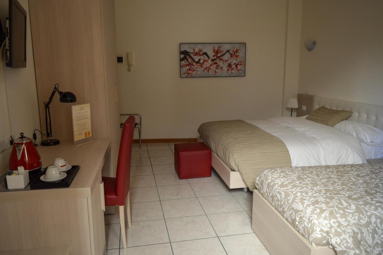 La Contrada Bed & Breakfast Sarnico Ngoại thất bức ảnh