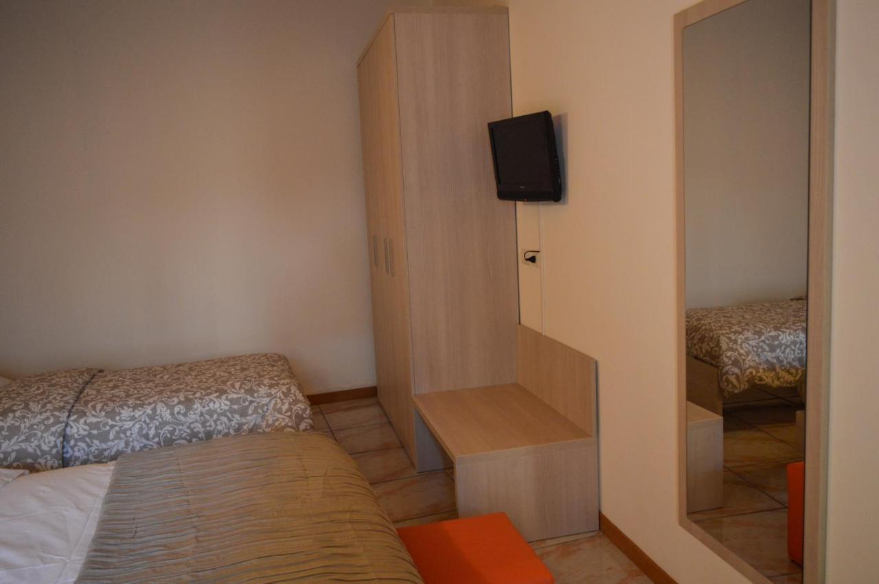 La Contrada Bed & Breakfast Sarnico Ngoại thất bức ảnh