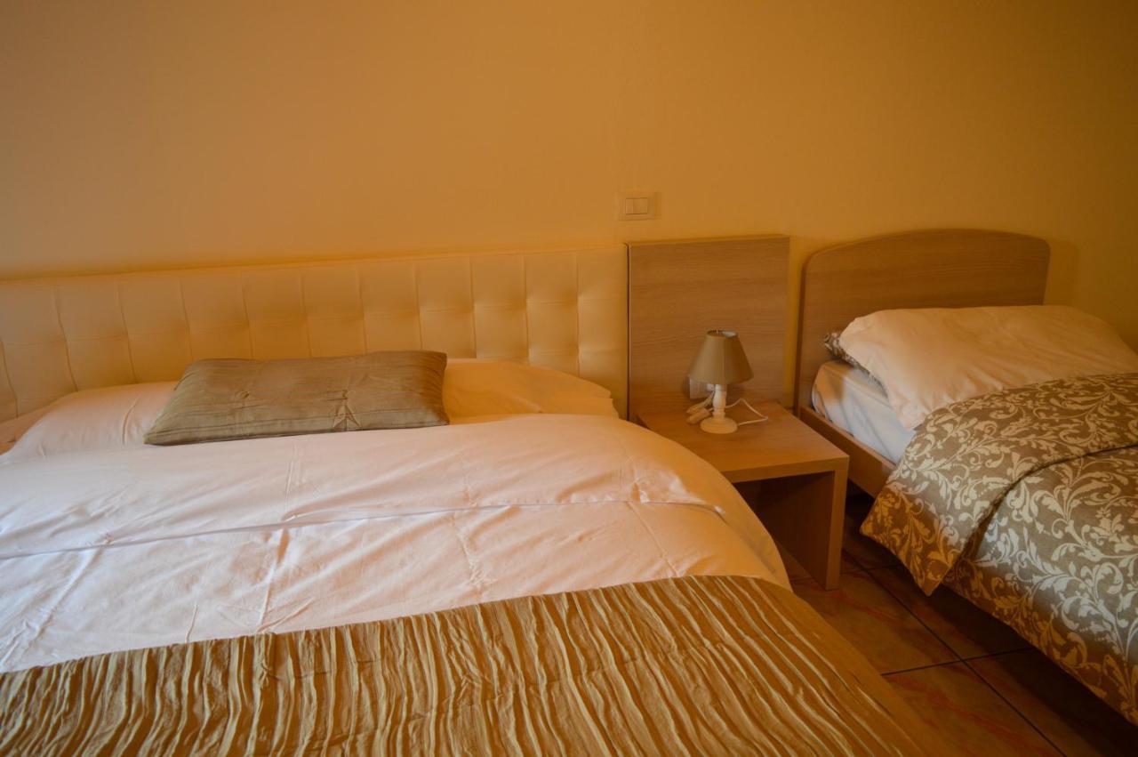 La Contrada Bed & Breakfast Sarnico Ngoại thất bức ảnh