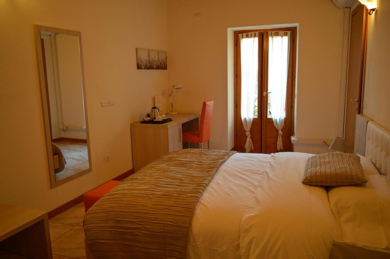 La Contrada Bed & Breakfast Sarnico Ngoại thất bức ảnh