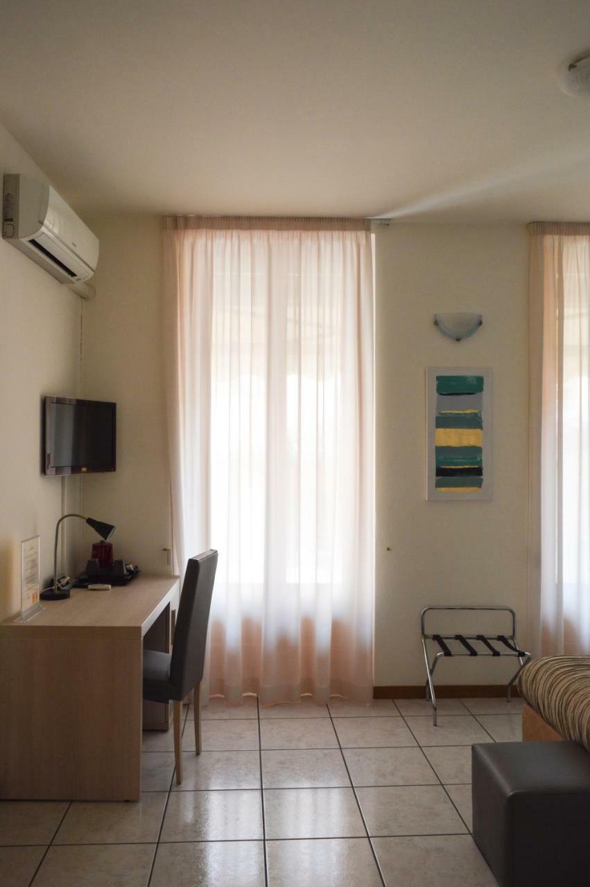 La Contrada Bed & Breakfast Sarnico Ngoại thất bức ảnh