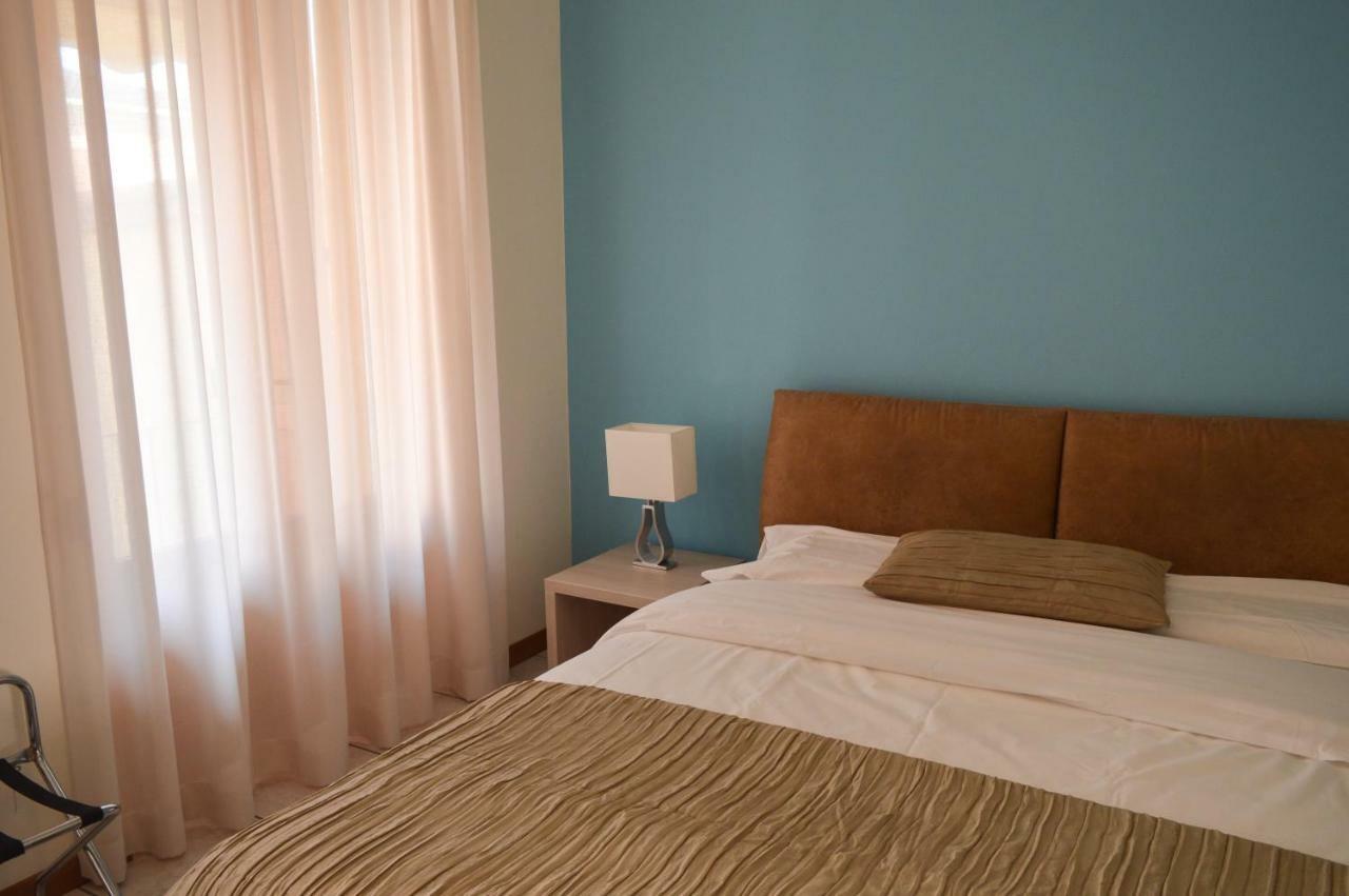La Contrada Bed & Breakfast Sarnico Ngoại thất bức ảnh