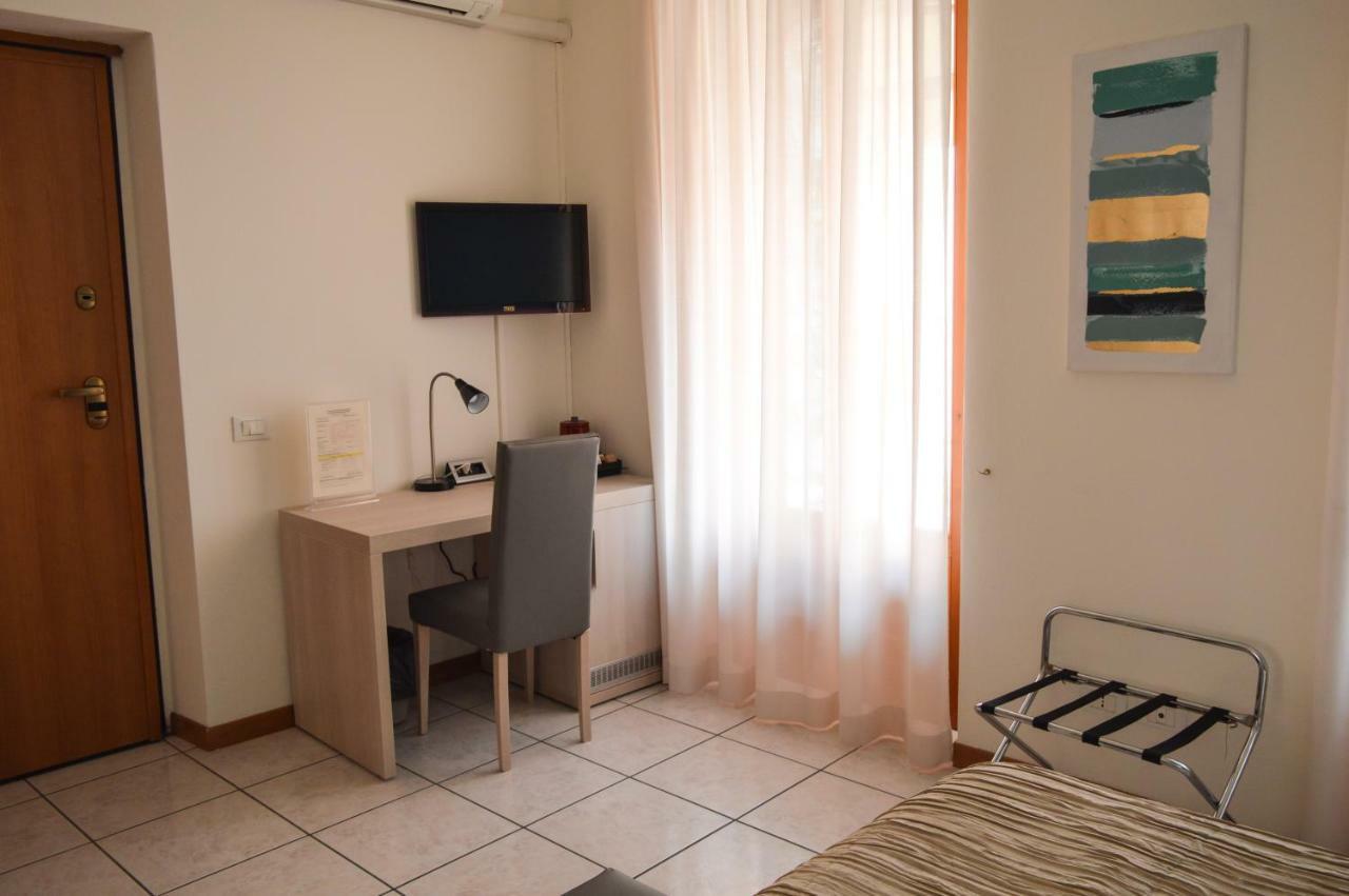 La Contrada Bed & Breakfast Sarnico Ngoại thất bức ảnh