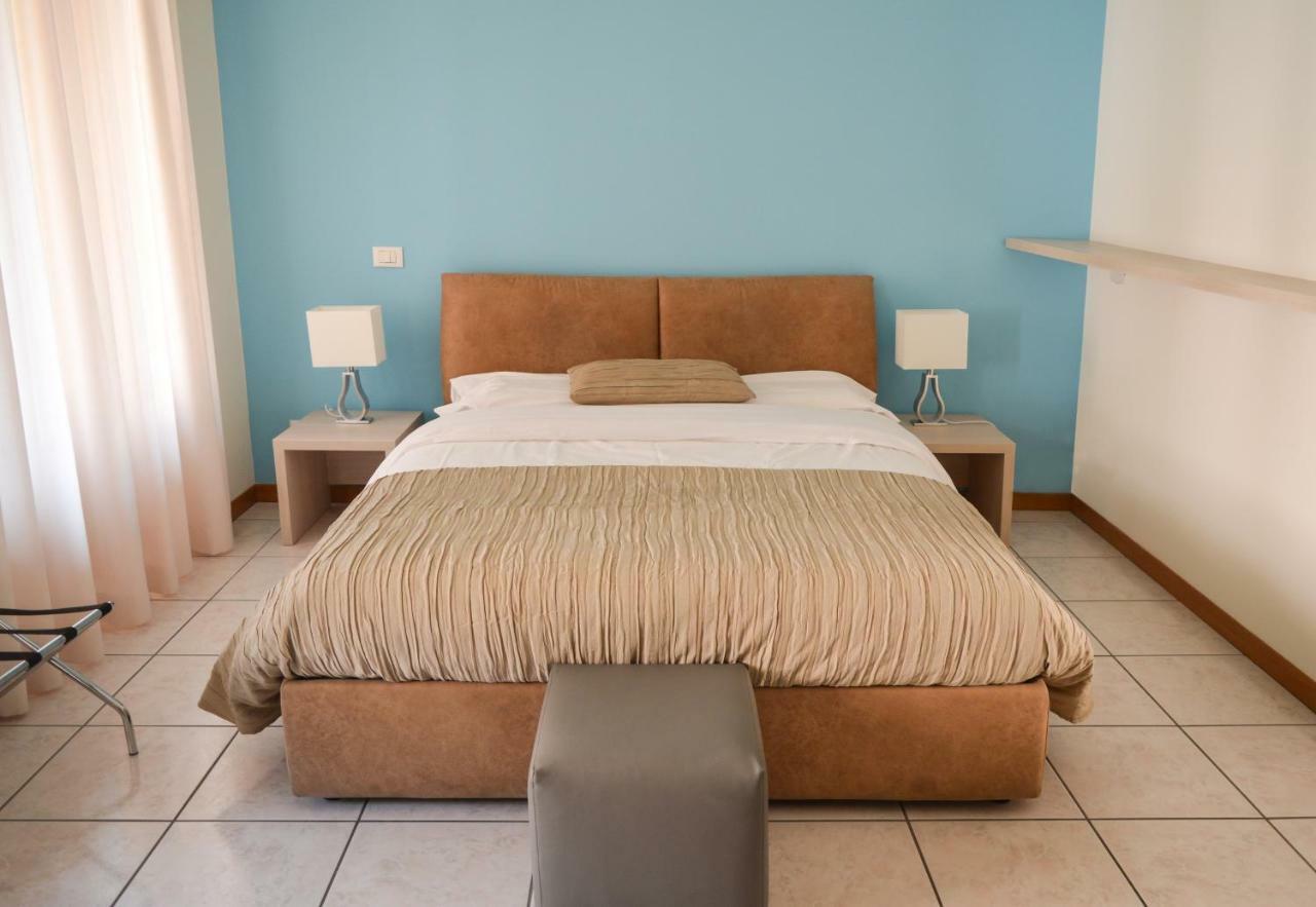 La Contrada Bed & Breakfast Sarnico Ngoại thất bức ảnh